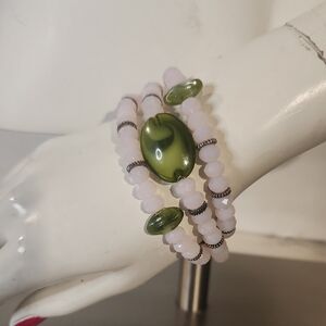 ❤️AKA | Handcrafted Pink Quartz & Green Swirl Vintage Lucite Beaded Bracelet